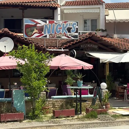 Nella's *